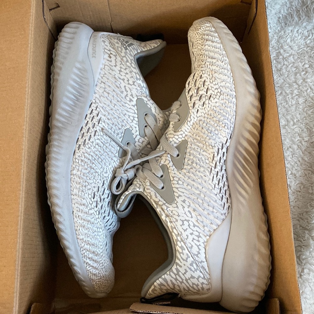 Adidas Alphabounce ams j